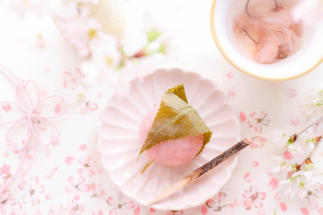 春の和菓子、桜餅